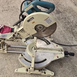 Makita LS1214F 12-inch Dual Slide Compound Miter Saw