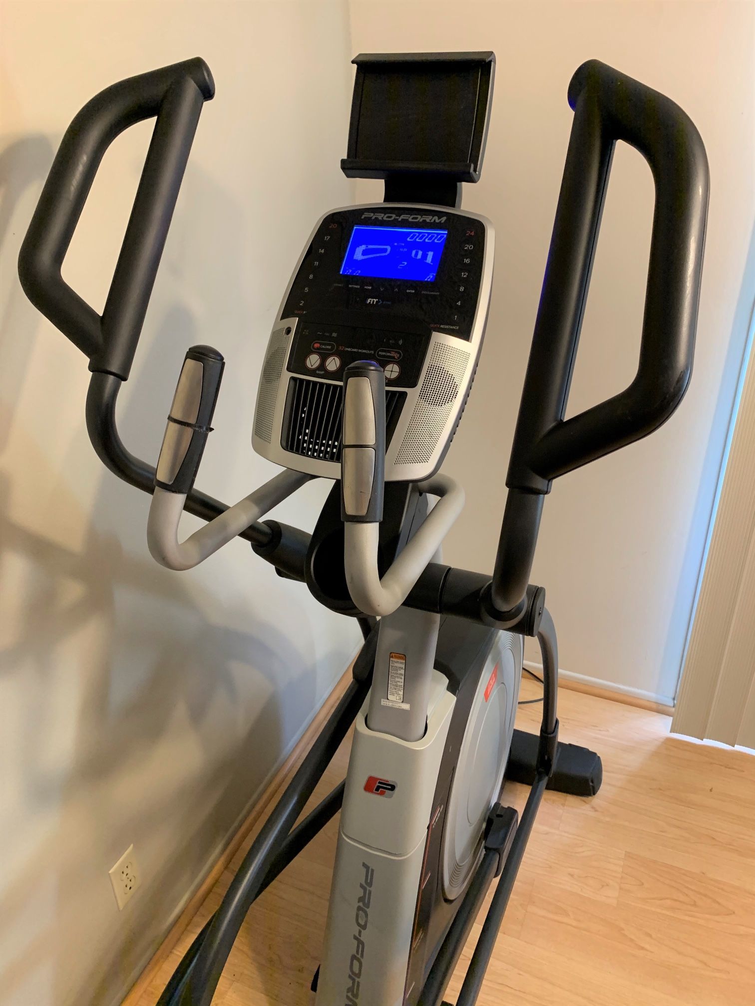 Proform Endurance 1120E Elliptical Stride Trainer Exercise Workout Machine Fitness Cardio for Sale in San Dimas CA OfferUp