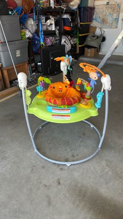 Columpio para bebé.$10.00