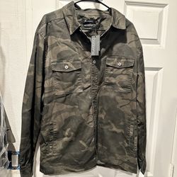 Men’s Shirts 