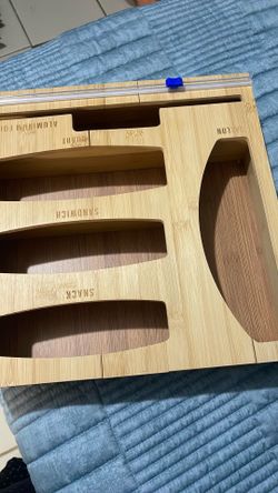 Sandwich bag storage