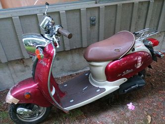 Vintage03 Yamaha vino 50cc moped