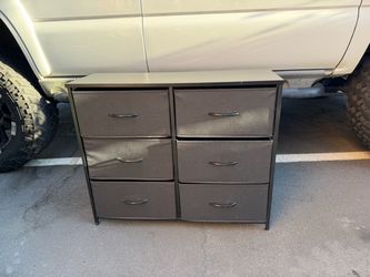 Dresser