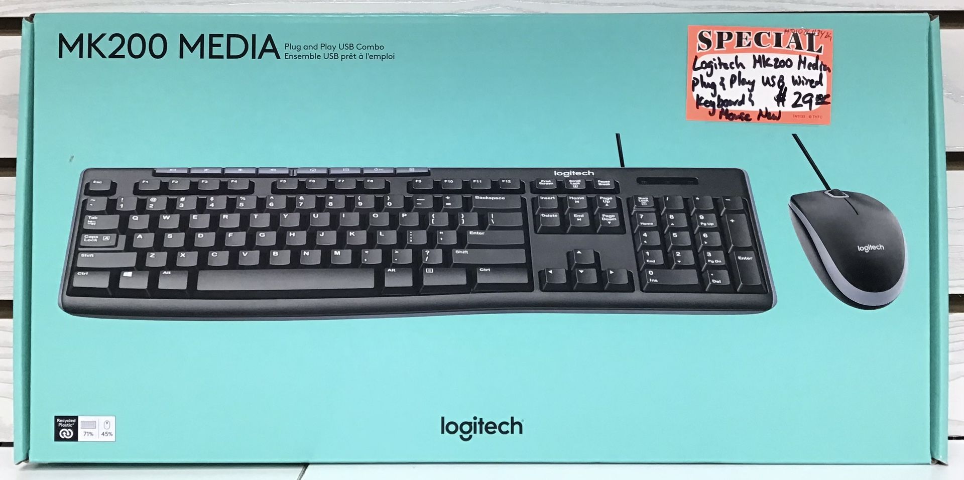 Logitech MK200 Media Plug & Play USB Wired Keyboard & Mouse New