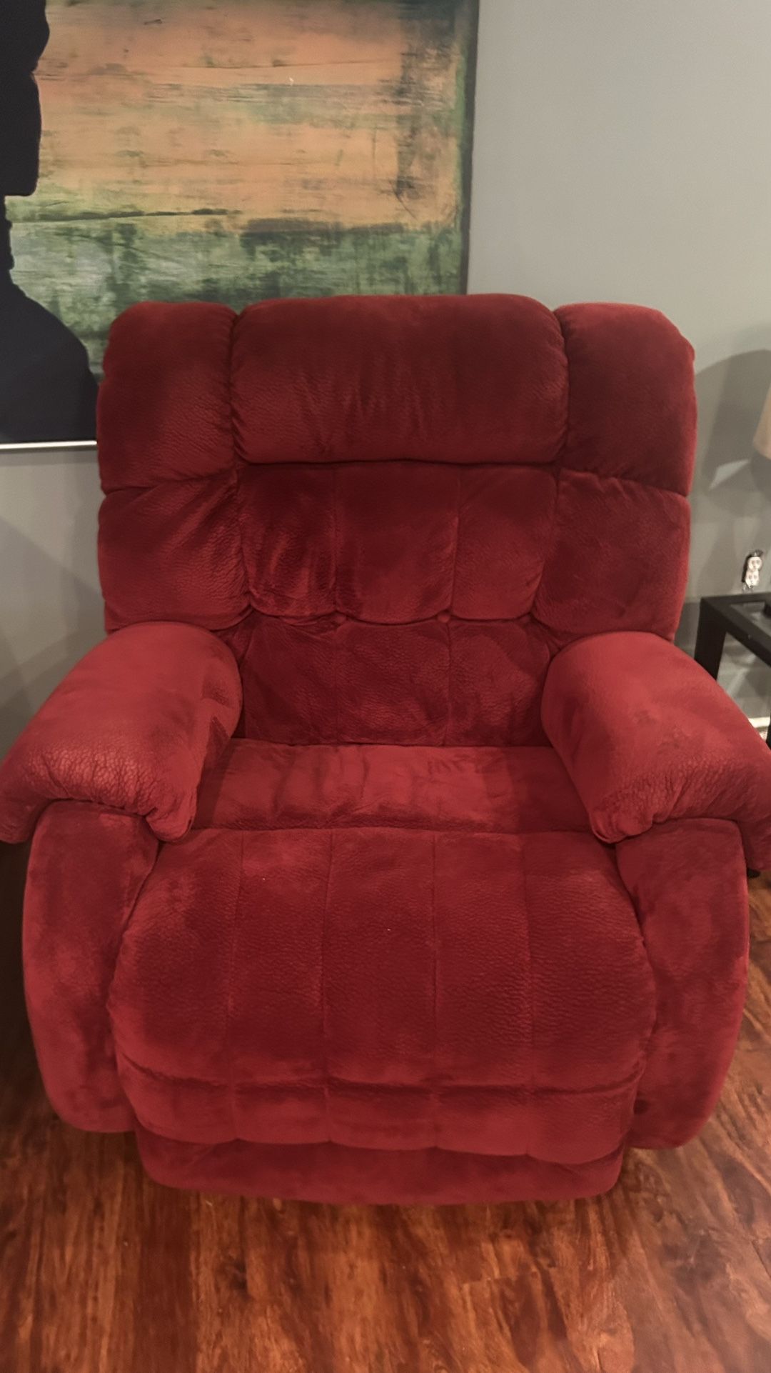 The Beast! Oversized Recliner