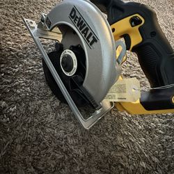Dewalt Circular Saw