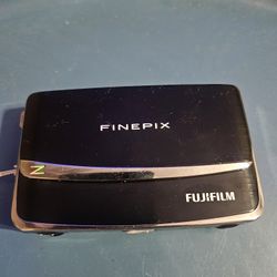 Fujifilm FinePix Z Series Z90 Digital Camera Black Tested Working Charger