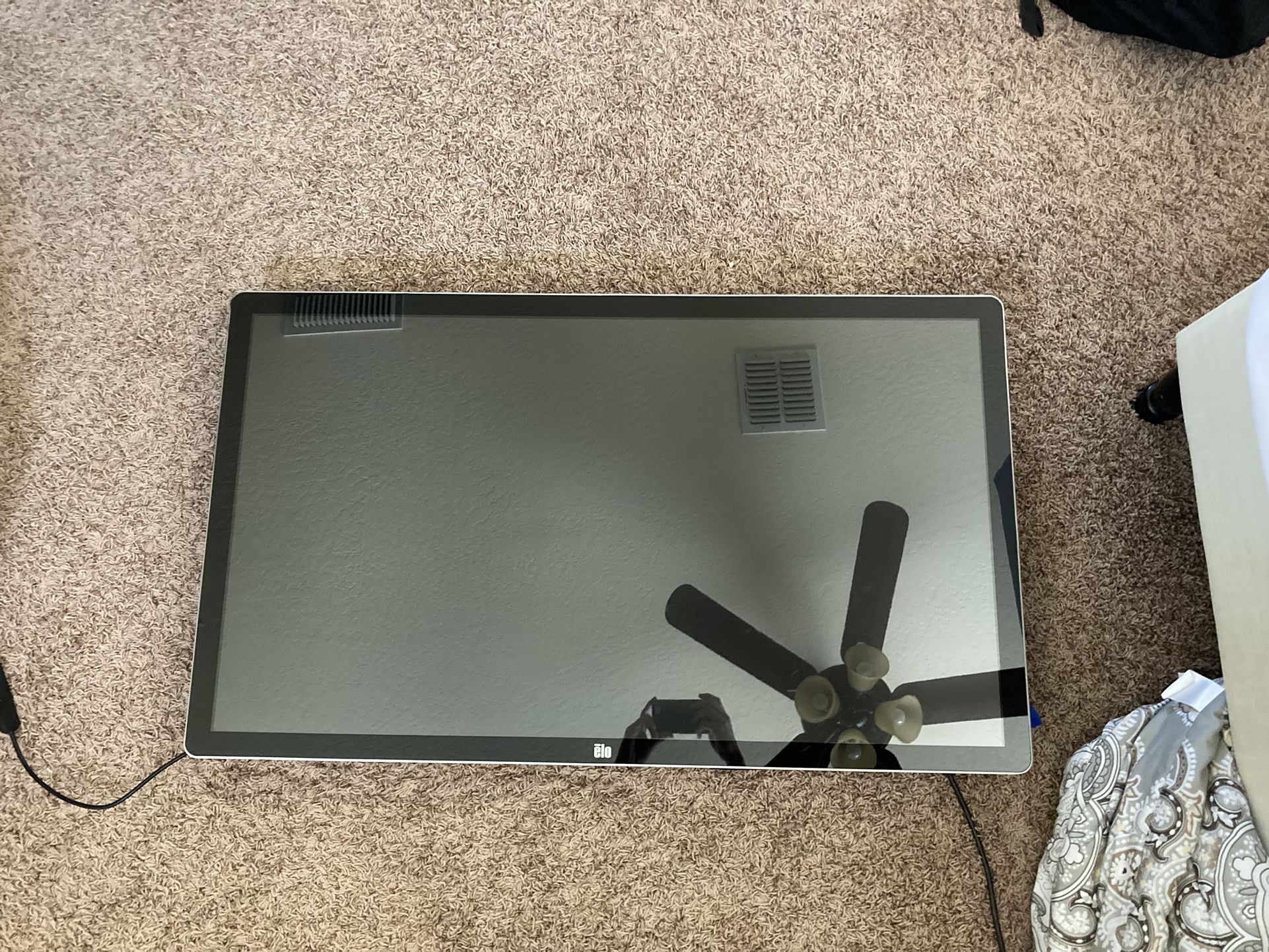 ELO Touchscreen Monitor For parts/Repair
