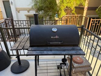 Charcoal BBQ grill