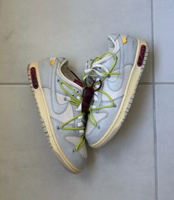 Nike dunk low off white lot 8 size 11
