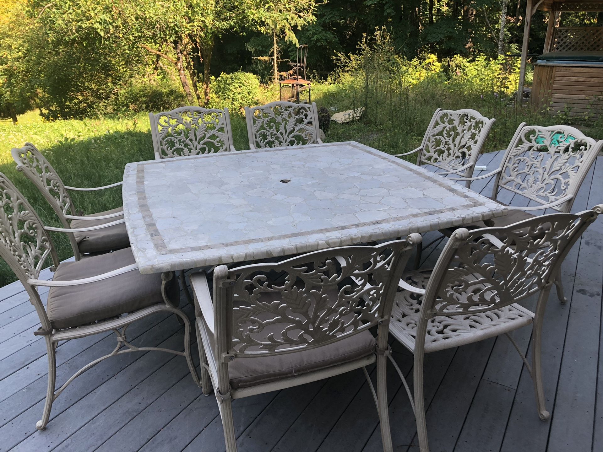 Costco Outdoor Stone Patio Set for Sale in Sammamish, WA OfferUp