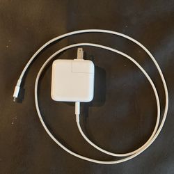 New Apple Charger 