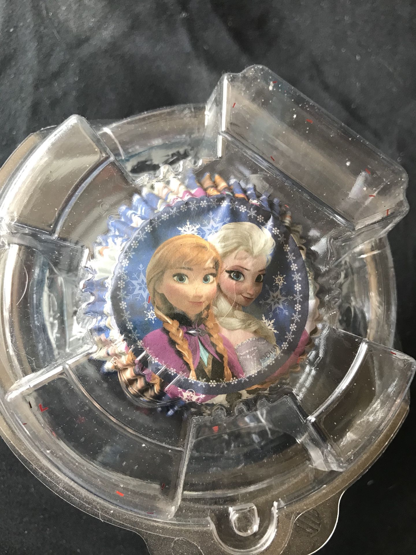 ❄️ Frozen Cupcake ornament