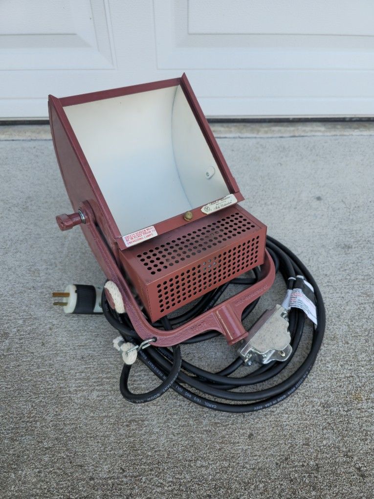 Stage Spotlight Lamp Lighting Mole-Richardson Mini Softlite 650 Watt Tungsten Light