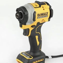 Taladro de impacto dewalt cargador, batería y mochila. Todo nuevo.