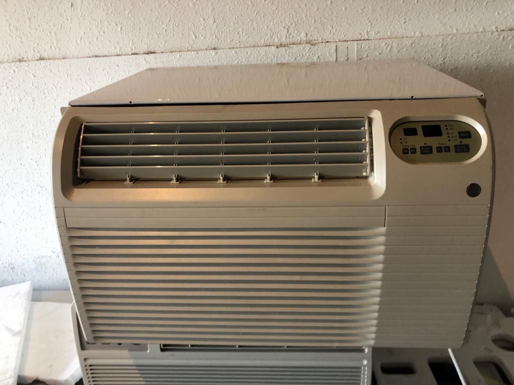 General Electric Ge Air conditioner AC 15,000 BTU