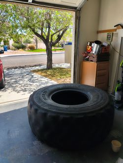 Weight lifting Tire for flipping