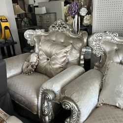 Traditional Style Sofas !!!!!!!!!!Same Day Delivery 🚚 