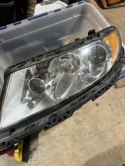 2012 Lincoln MKZ Head Light