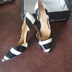 Designer woman's Shoes size 6.5