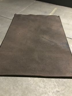 5x7 rug used as is or clean it