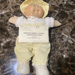 Cabbage Patch Doll With Paps