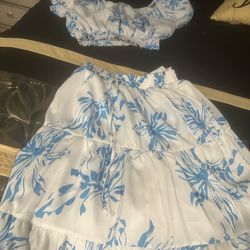 Women’s dress L