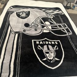 Raiders Blanket 