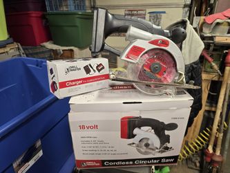 Drill Master Cordless Circular Saw And Charger