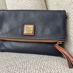 Navy Blue DOONEY & BOURKE 1975 Pebble Grain Leather Foldover Zip Crossbody Clutch Bag