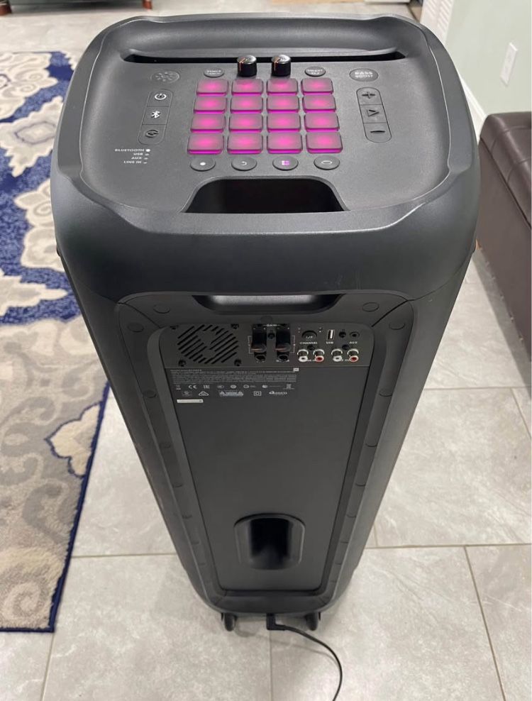Jbl Partybox 1000.