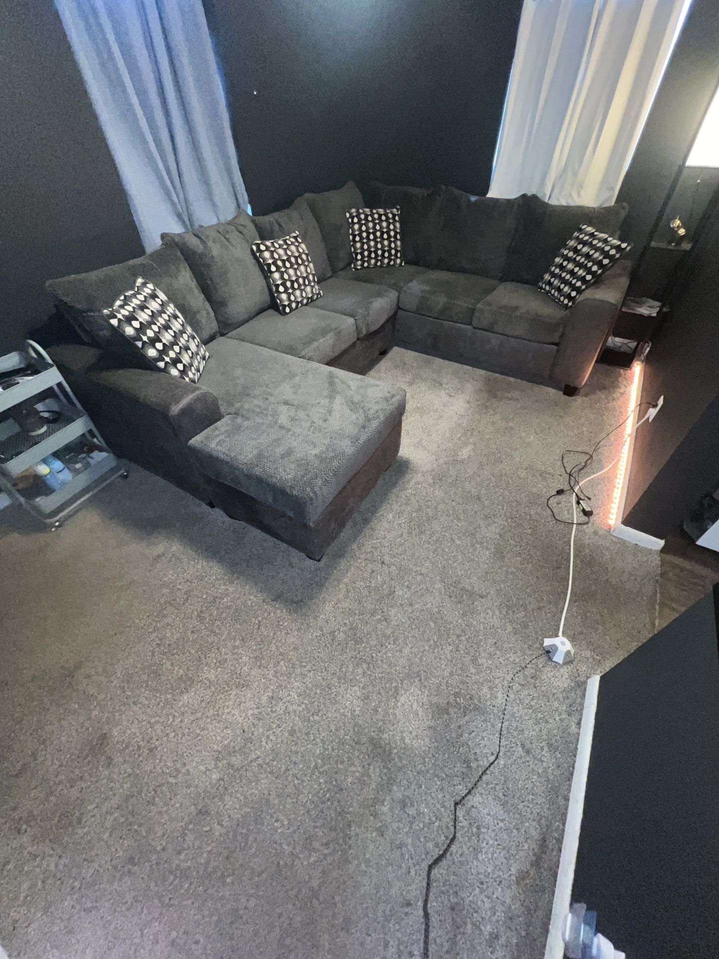 Large U Shaped sectional couch with pillows - GREAT CONDITION