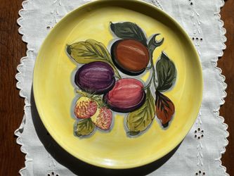 Rare Mancioli Hand painted 10” Plate