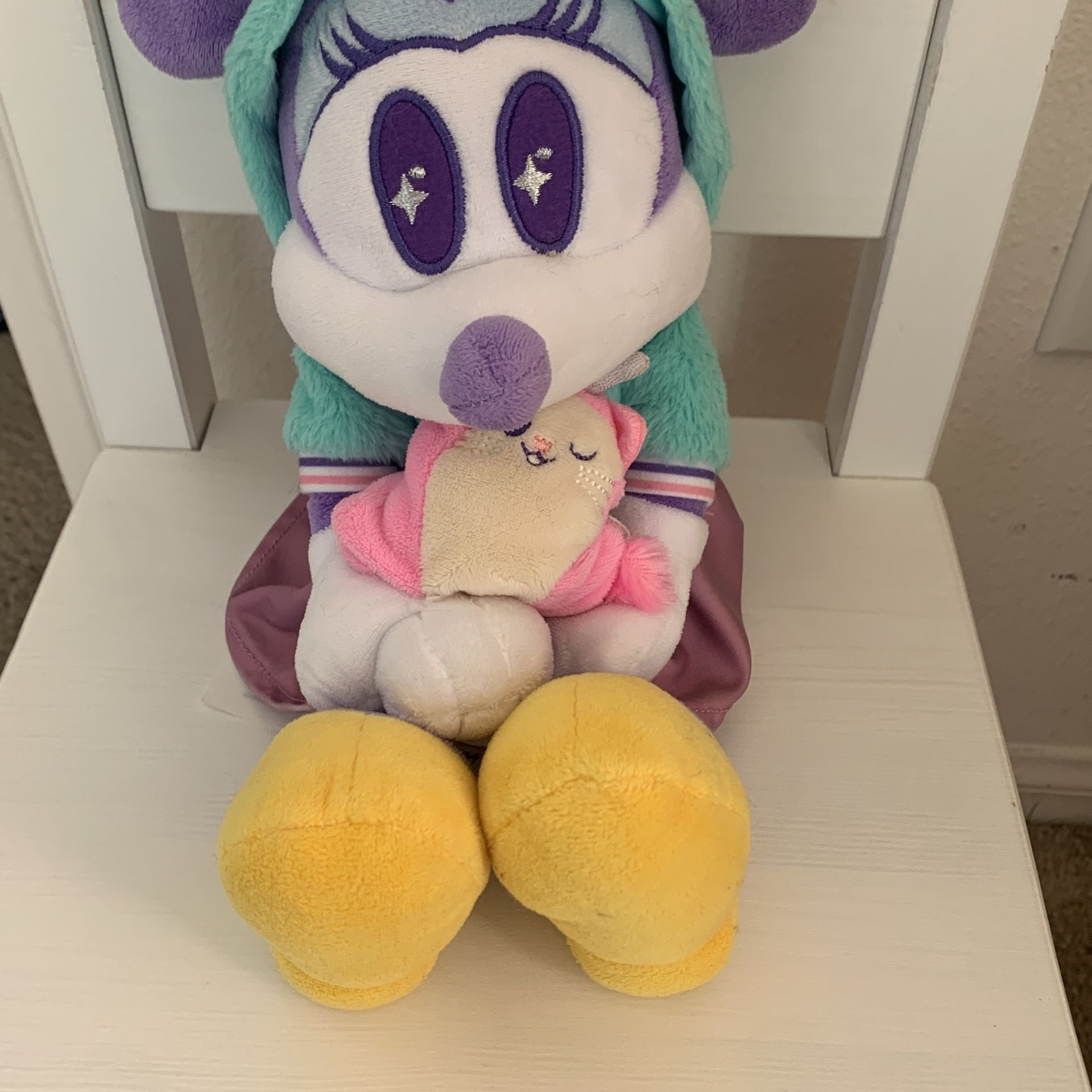 Kids-Girls(Disney- Minnie Mouse Stuffed Animal)