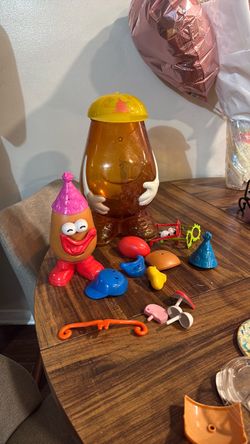 Mr. Potato Head Set with Accessories