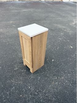 Euro 12-in Sandstone Bathroom Vanity with White Cultured Marble Top (Fully Assembled)