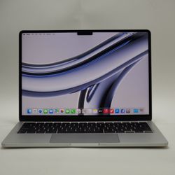 2024 Apple MacBook Air 13.6" M3 8 Core 4.0GHz 8GB RAM 256GB SSD MRXQ3LL/A