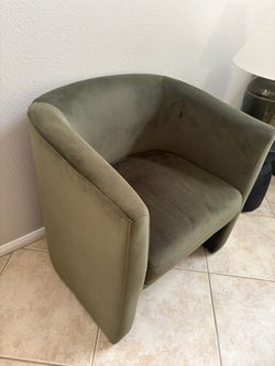Accent chairs