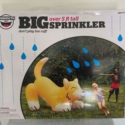 NIB - BigMouth Inc. Ginormous (60 inches) Inflatable Corgi Yard Sprinkler