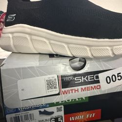Women’s Skechers 