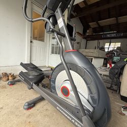 Schwinn 430 elliptical