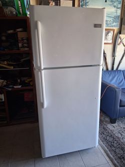 FRIDGE. .WORKING GOOD CLEAN. 30 X 66.DELIVER X $
