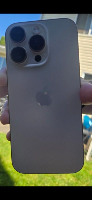 iPhone 16 Pro AT&T