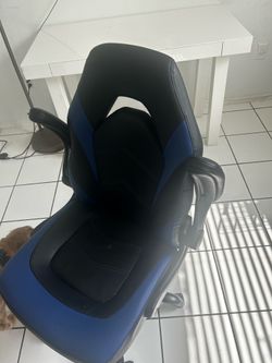 Gaming chair