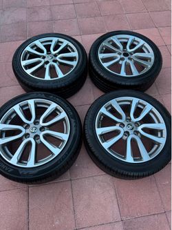 Nissan rims with tires