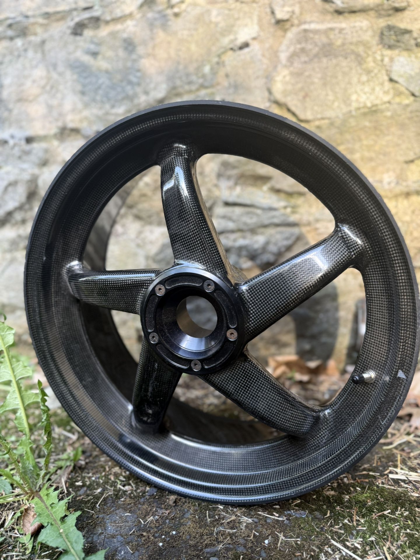Dymag CA5 Carbon Fiber Rear Motorcycle Wheel 17x5.50