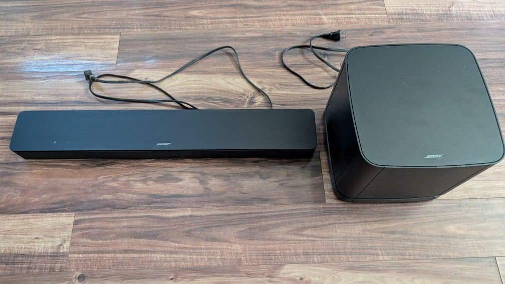 Bose 300 sound bar and 500 subwoofer