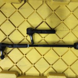 Inner & Outer Tie Rods 08 Express 4.3