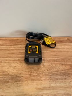 New Dewalt Charger 12V/20V $25 Firm-Firme