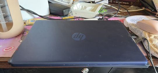 HP Laptop ; 64 GB BARELY USED